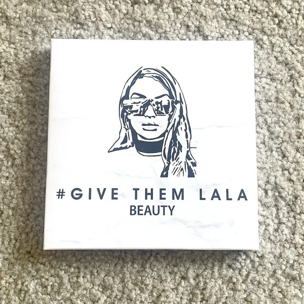 Give Them LALA Beauty The Grown Woman Palette NEW